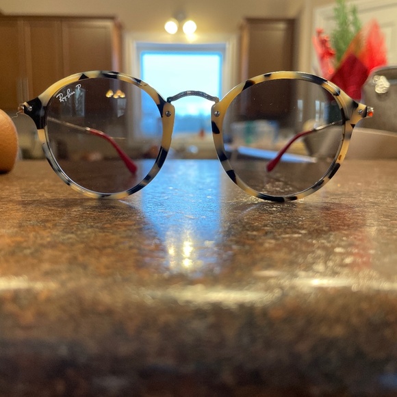 Polarized Ray-ban Fleck - Picture 2 of 4